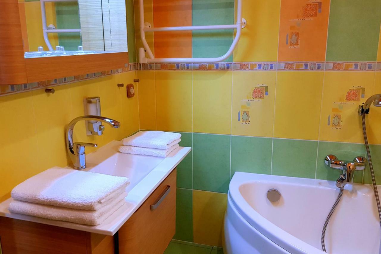 Gustav House Apartment Daugavpils Exterior foto